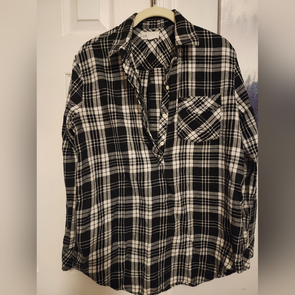 Gap Shirt